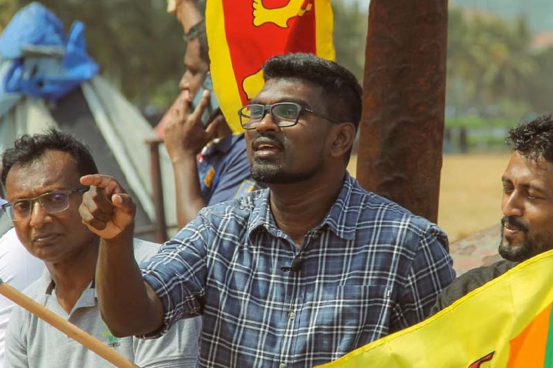 පැතුම් කර්නර් අත්අඩංගුවට (VIDEO)