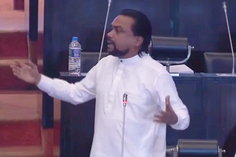 මේ අරගලකරුවෝ නෙවෙයි අරාජිකකරුවෝ - විමල් (VIDEO)