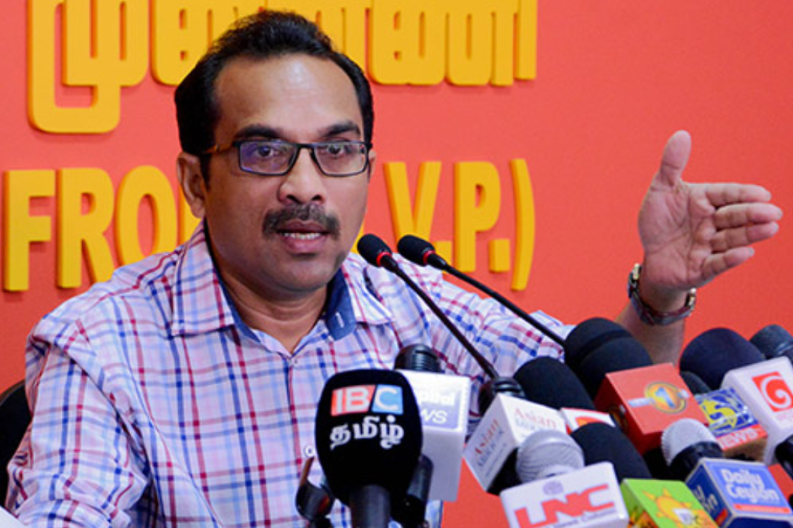  දක්ෂිණ අධිවේගී මාර්ගය විවේක ප්‍රදේශය වසර 99 ටම බදු දී ඇත්තේ රුපියල් 10,000කටයි.... සමහරු ගෙදර යන්න පහසුවටත් අන්තර් හුවමාරු හදලා ඇමැති බිමල් හෙළි කරයි 
