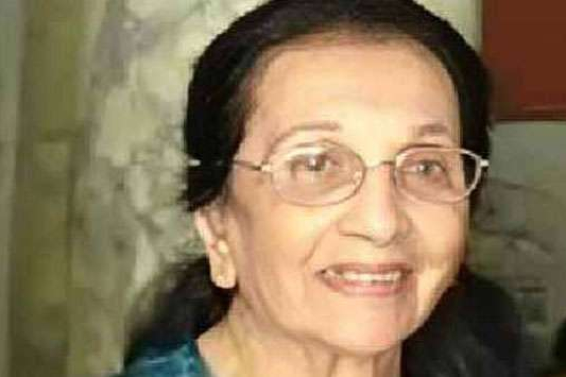 ඩේසි ආච්චිටත් අධි චෝදනා