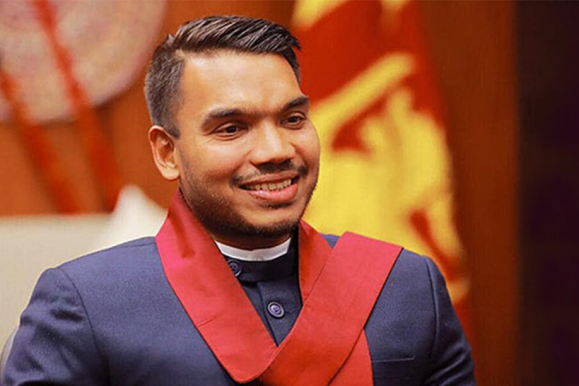 තමන්ගේ ඉතිහාසය හොඳ නැති අය රටේ ඉතිහාසය වෙනස් කරන්න උත්සාහ කරනවා - නාමල්