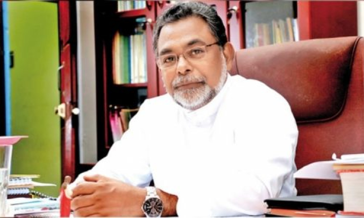 ආරක්ෂක නියෝජ්‍ය ඇමති වහා ඉල්ලා අස්විය යුතුයි--සිරිල් ගාමිණී පියතුමන් කියයි