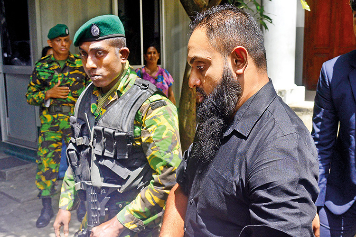 හරක් කටාගෙන් ගාණ කපාගත් ලැයිස්තුවක් එළියට