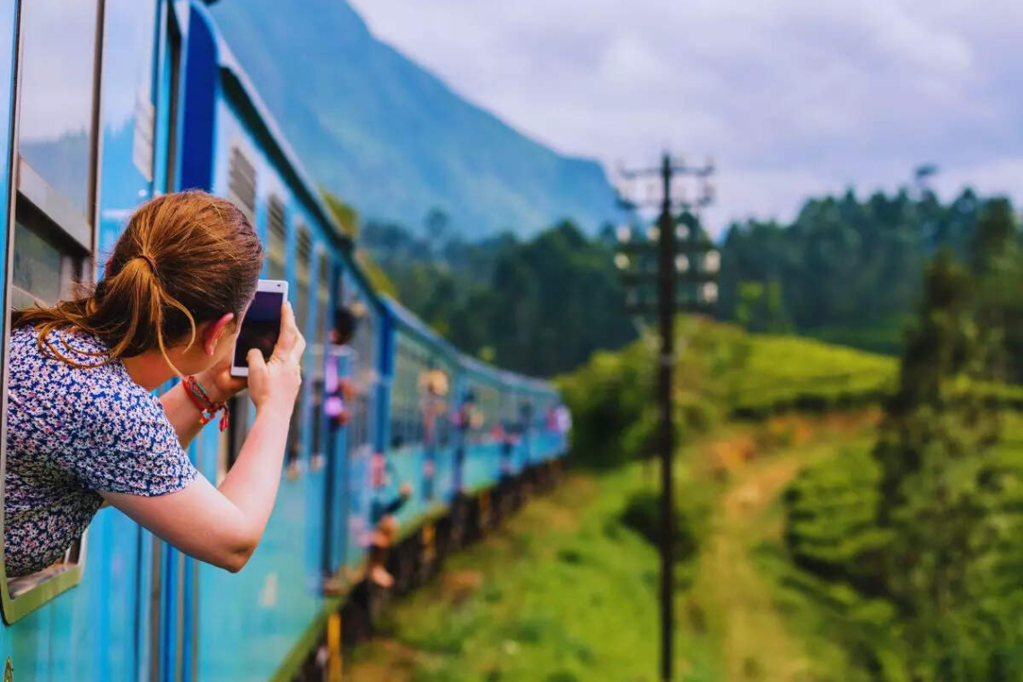 සංචාරක ආදායම ඉහළට...