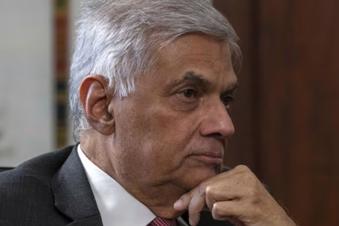 ජනපති හිමිකම් ලබා ගැනීමේ සටනට රනිල් නෑ