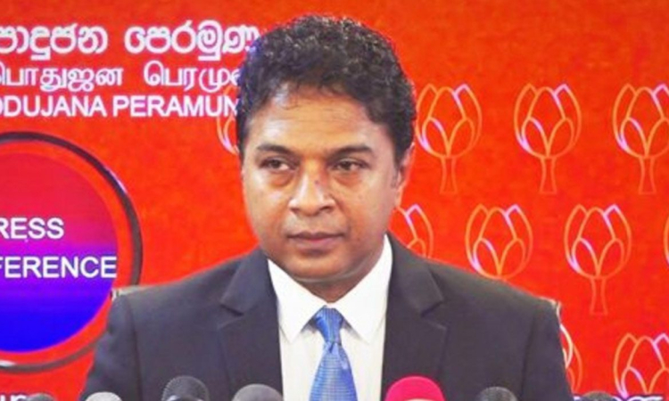 නාමල් රාජ­පක්ෂව­ මත්ද්‍රව්‍ය සම්බන්ධ වර­ද­කට ඈඳන්න  තැතක් ගැන සාගර කාරියවසම්ගෙන් හෙළිදරව්වක්