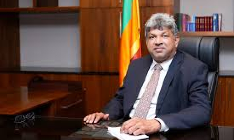 මහජන මුදල් සොරා කෑ නායකයන්ට විශ්‍රාමික වරප්‍රසාද දිය යුතු නෑ..- අධිකරණ ඇමති