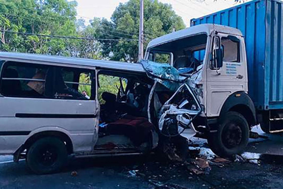 අදත් මාරාන්තික රිය අනතුරක්.... හතරක් එතනමයි