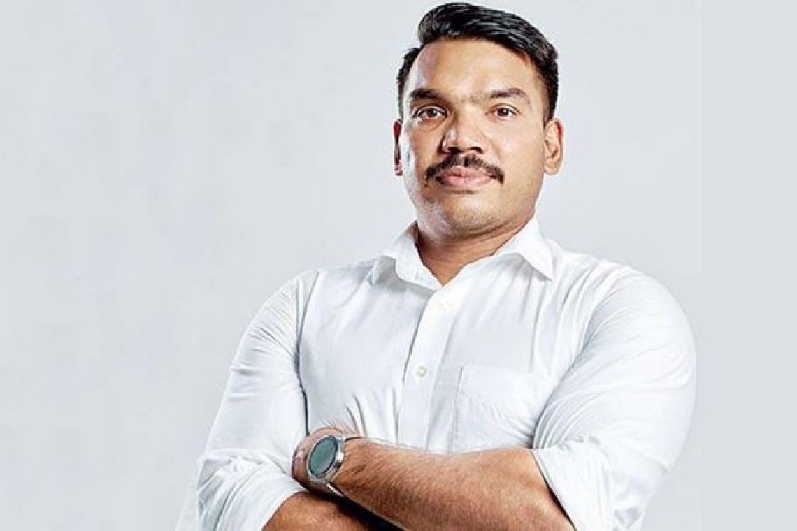 වත්මන් ආණ්ඩුව ව්‍යාජ සාක්ෂි නිර්මාණය කර රාජපක්ෂවරුන් සිරගත කිරීමට උත්සාහයක