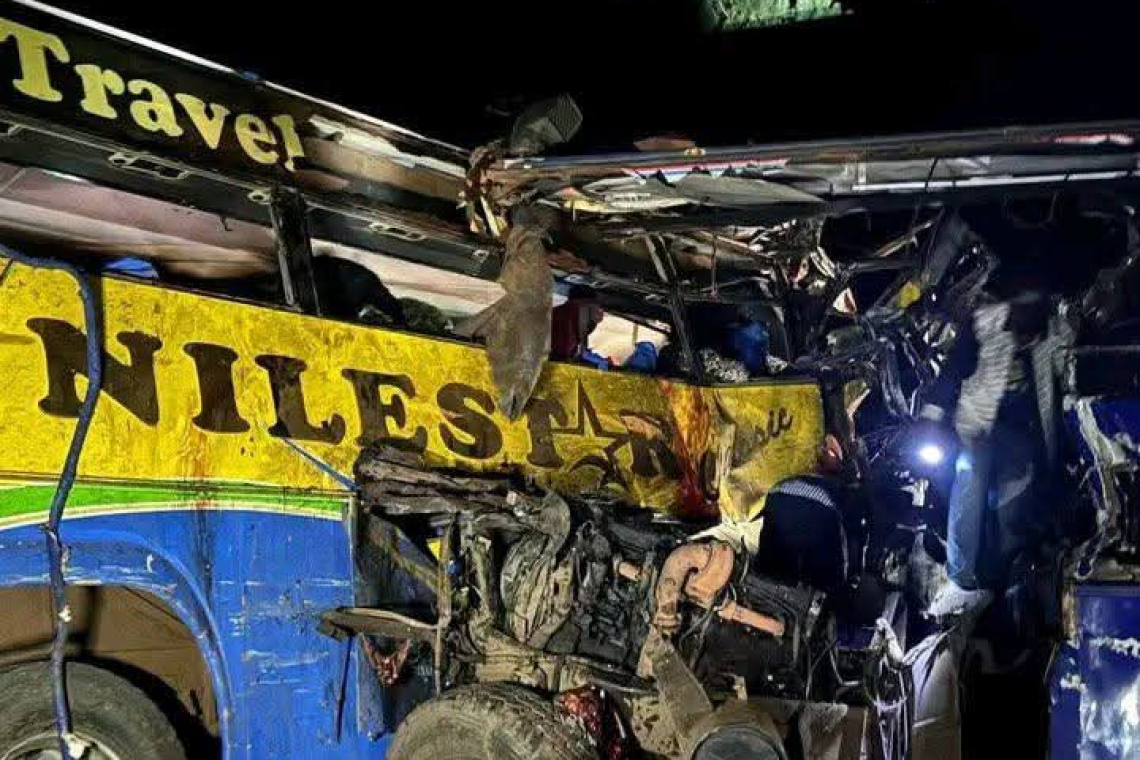 උගන්ඩාවේ බස් අනතුරකින් 63ක් ජීවිතක්ෂයට