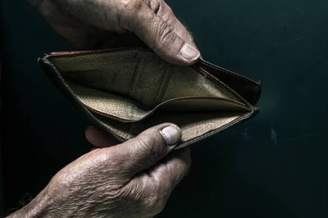  ගෘහ ඒකක 50%කට අධික සංඛ්‍යාවක් ආර්ථික දරිද්‍රතාවයෙන් මිරිකිලා