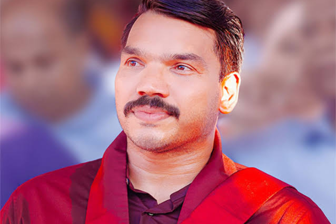  මාධ්‍ය මර්ධනය කිරීමට මාලිමා ආණ්ඩුව සූදානම් වෙනවා – නාමල්