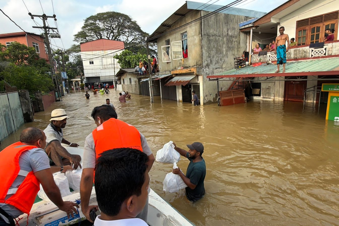 ආපදා මරණ 410 ක් – අතුරුදන්වීම් 336 ක්