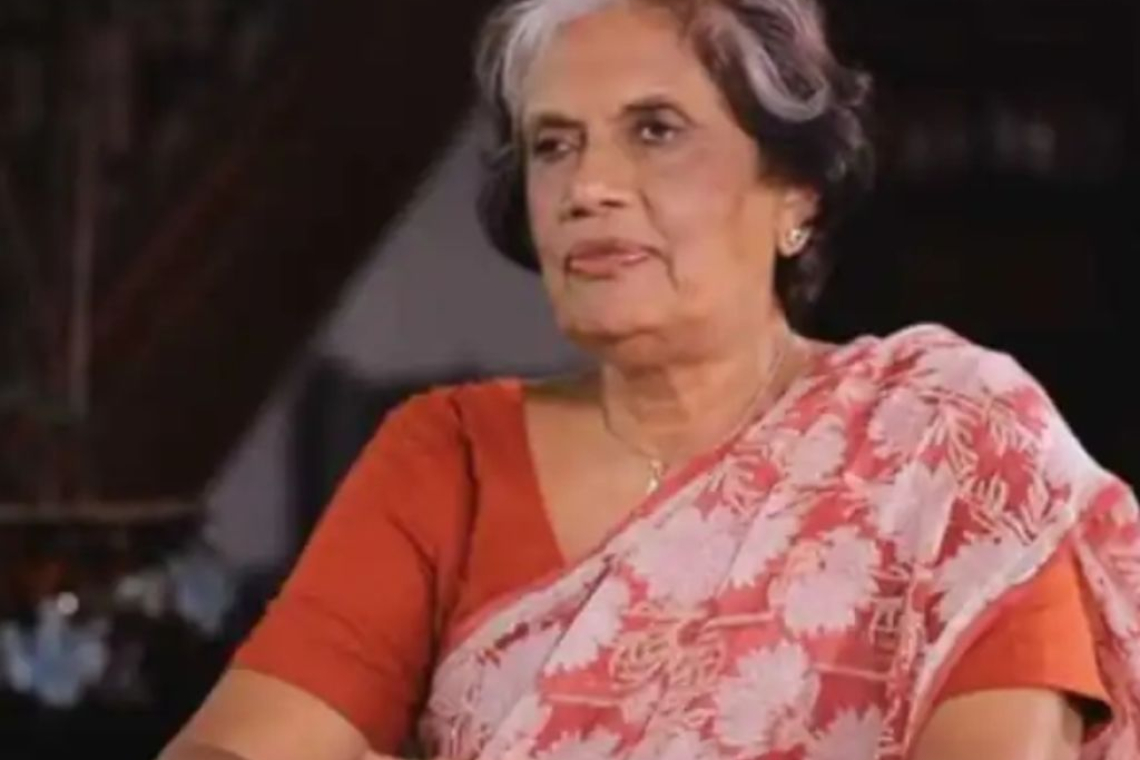 වෘත්තීමය රාජ්‍ය සේවයේ බිඳවැටීම ගැන චන්ද්‍රිකා දැඩි කණස්සල්ලෙන්