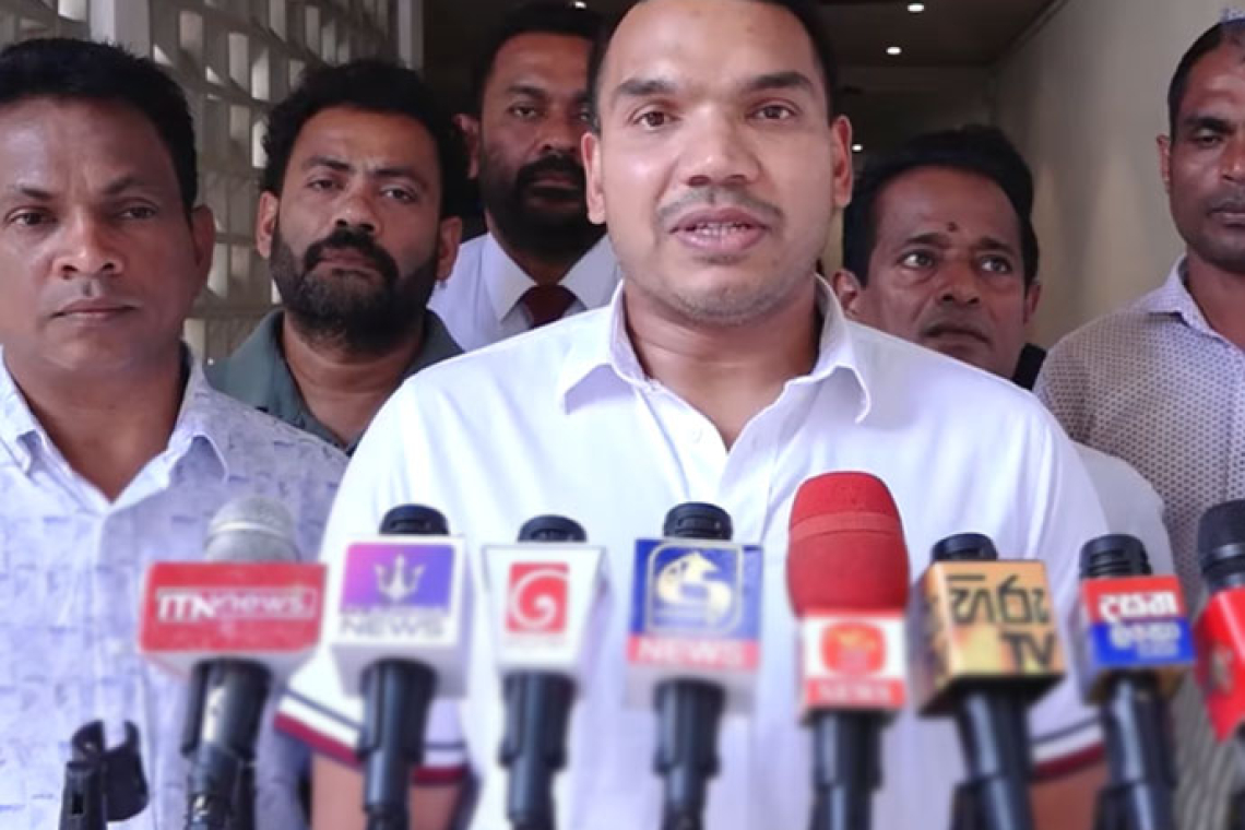 ආණ්ඩුව තෙල් මිල වැඩි කරේ ගල් අඟුරු වංචාවේ පාඩුව පියවා ගන්න - නාමල් රාජපක්ෂ