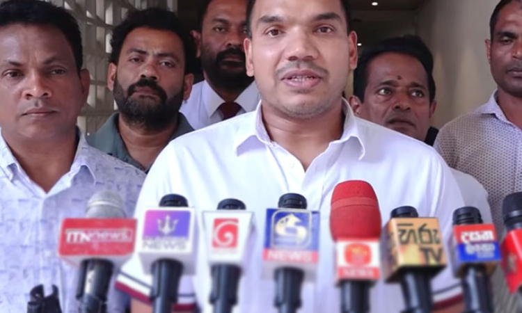 ආණ්ඩුව තෙල් මිල වැඩි කරේ ගල් අඟුරු වංචාවේ පාඩුව පියවා ගන්න - නාමල් රාජපක්ෂ