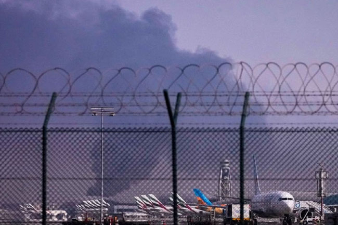 UAE ගුවන් කලාපය තාවකාලිකව වසා දමයි