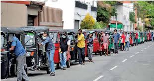 අනුරට වඩා අර්බුදය ලොකු වීම...