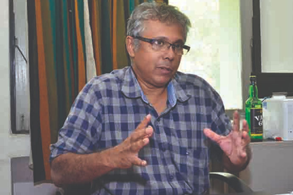 ජාතික ජන බලවේග ආණ්ඩුව පෙරළුවොත් රට මීට පෙර නොවූ විරූ දේශපාලන අගාධයකට! - ආචාර්ය නිර්මාල් රංජිත් දේවසිරි අනතුරු අඟවයි