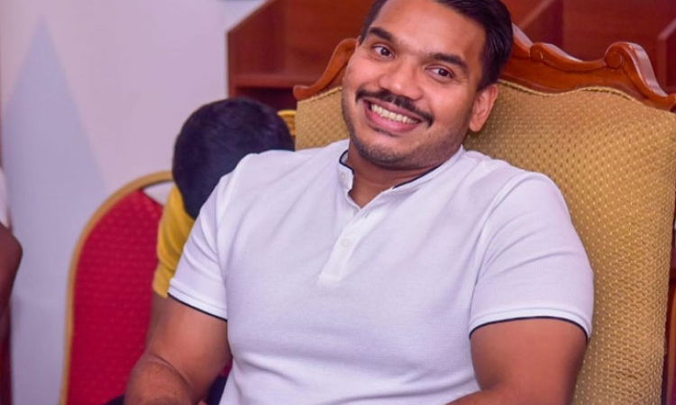 තමන් මිනිස්සු අන්දන බව නාමල් ම කියයි
