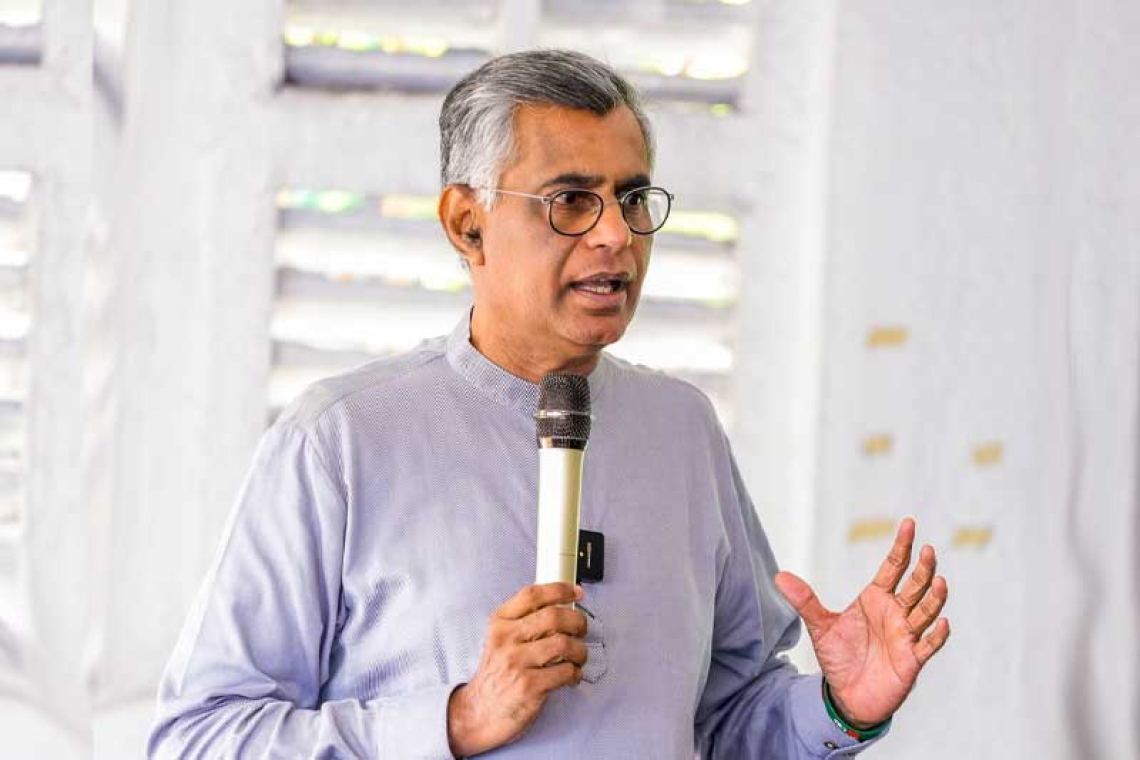 මේ මාස තුනේ ලංකාවට විදුලිය ගිගාවොට් පැය 250ක් අහිමිවන බව පාඨලී කියයි