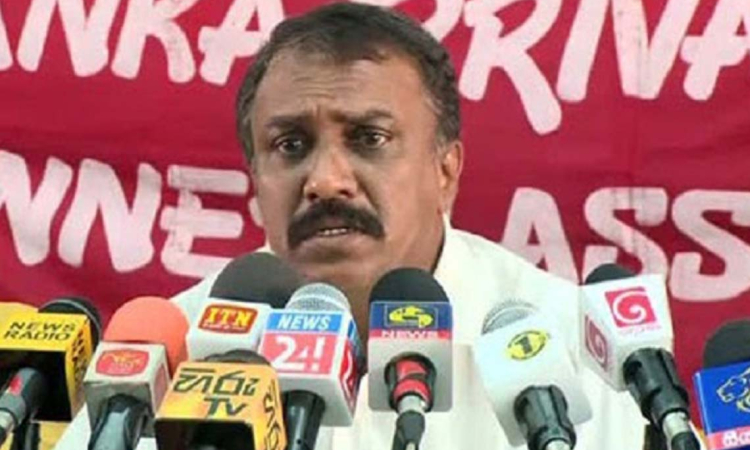 හුණ්ඩු රටේ, හුණ්ඩු පාරවල්වල අපේ බස් දුවන්නෙත් කොච්චර අමාරුවෙන්ද - ගැමුණු