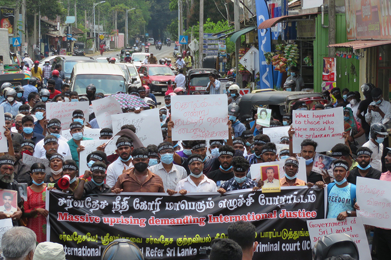 යුද අපරාධ උසාවියට ශ්‍රී ලංකාව යවන ලෙස ඉල්ලා උතුරේ උද්ඝෝෂණ