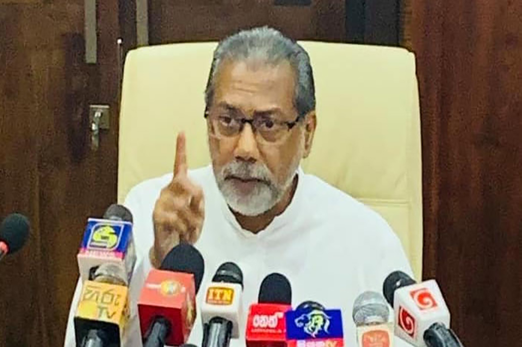 පුද්ගලික න්‍යාය පත්‍ර ඉස්සරහට රට පස්සට - විදුර වික්‍රමනායකගෙන් දොස්