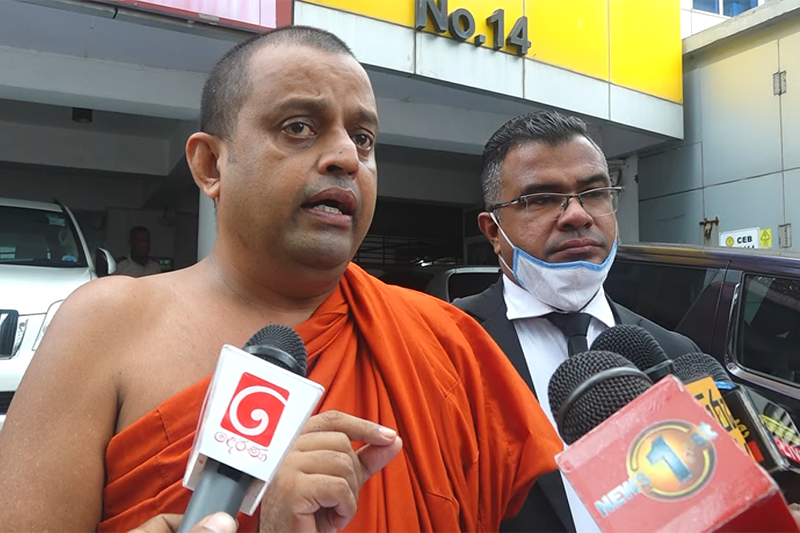 දුෂිතයෙක් දේශපාලන බලයෙන් රුහුණු කතරගම දේවාලයේ බස්නායක ධූරයට ?